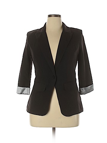 Iz Byer Blazer (view 1)