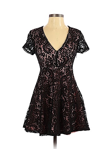 Forever 21 Casual Dress (view 1)