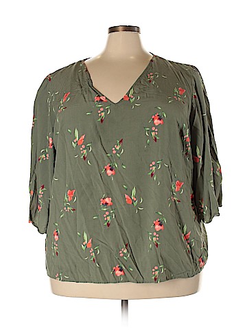 Ava & Viv 3/4 Sleeve Blouse (view 1)