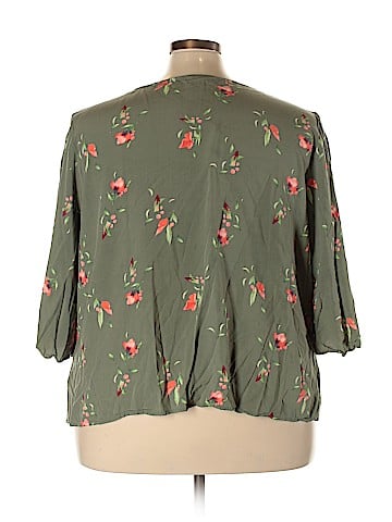 Ava & Viv 3/4 Sleeve Blouse (view 2)