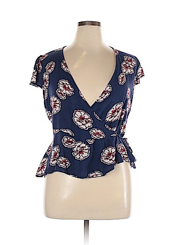 Elodie Short Sleeve Blouse (view 1)