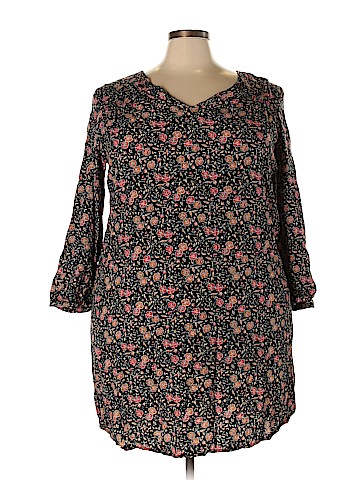 Old Navy Casual Dress (view 1)