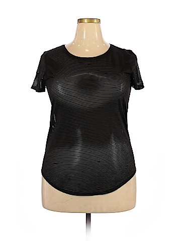 Lululemon Athletica Active T-Shirt (view 1)