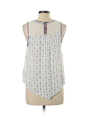 Jolt Sleeveless Top (view 2)