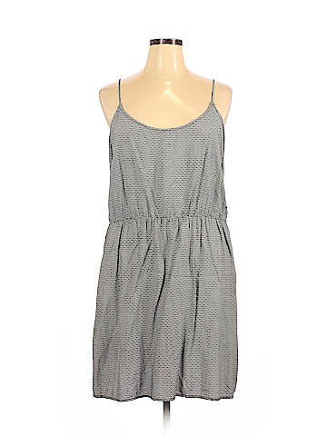 Old Navy Casual Dress (view 1)