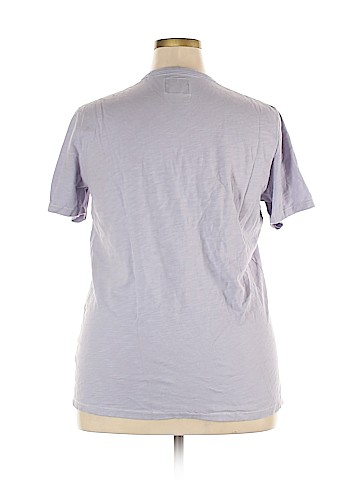 Abercrombie & Fitch Short Sleeve T-Shirt (view 2)