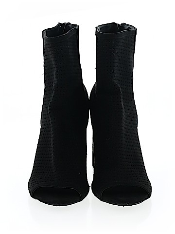 Wild Diva Heels (view 2)