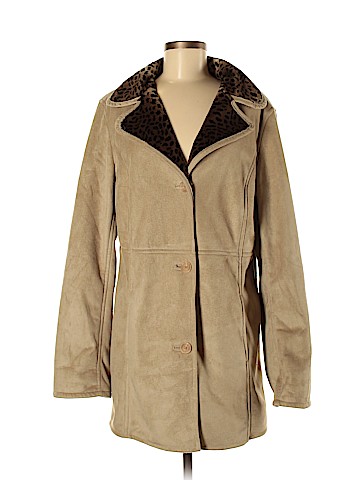 Donna Salyers' Fabulous Furs Coat (view 1)