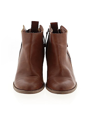 DV Ankle Boots (view 2)