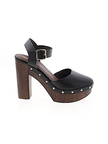 Mossimo Supply Co. Heels (view 1)