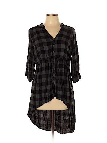 Torrid 3/4 Sleeve Button-Down Shirt (view 1)