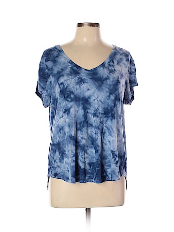 American Eagle Outfitters Short Sleeve T-Shirt (view 1)