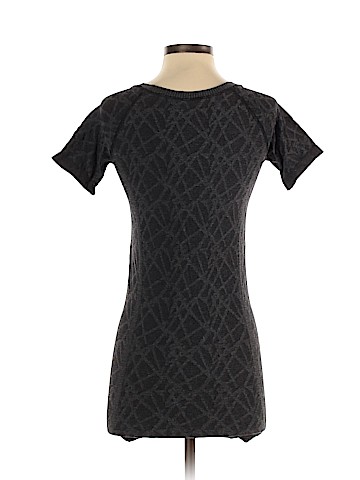 Ellen Tracy Short Sleeve Top (view 2)