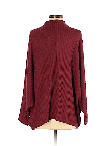 Urban Outfitters 3/4 Sleeve Top (view 2)