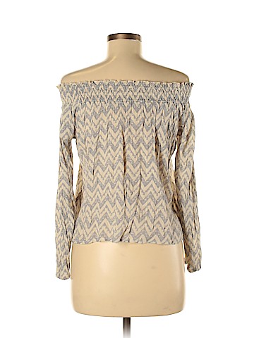 Hollister 3/4 Sleeve Blouse (view 2)