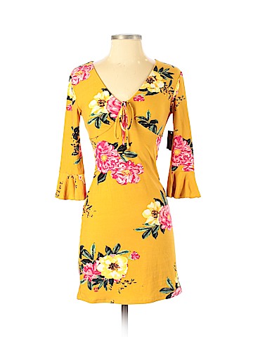 No Boundaries Casual Dress (view 1)