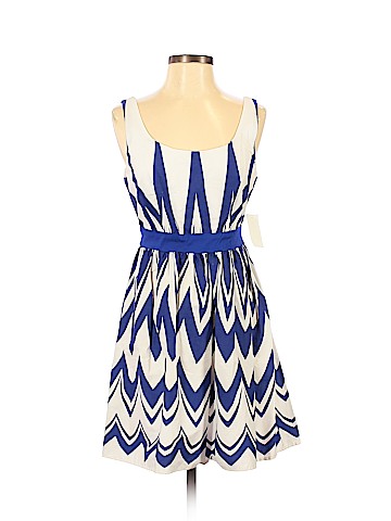 B. Darlin Casual Dress (view 1)