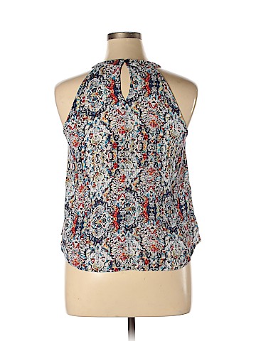 Elodie Sleeveless Blouse (view 2)