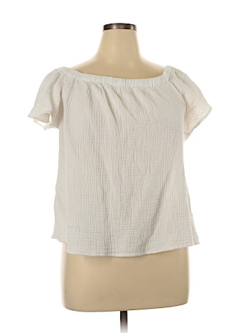 Adiva Short Sleeve Blouse (view 1)