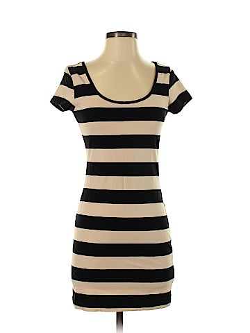 H&M Casual Dress (view 1)