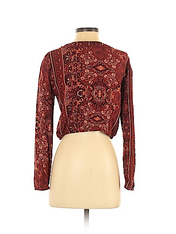 Kendall & Kylie Long Sleeve Blouse (view 2)