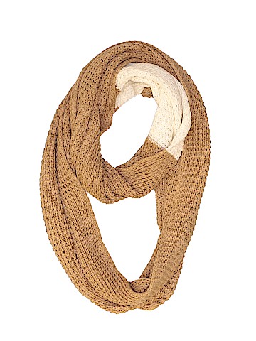 Liz Claiborne Scarf (view 1)