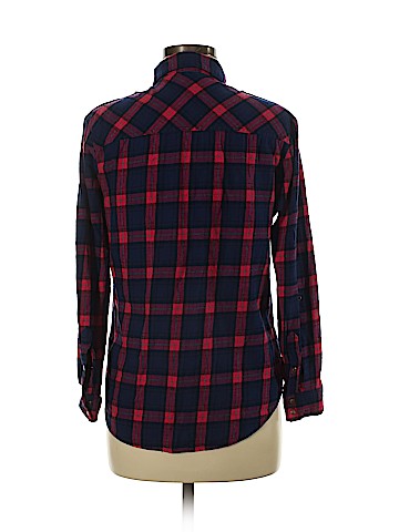 Forever 21 Long Sleeve Button-Down Shirt (view 2)
