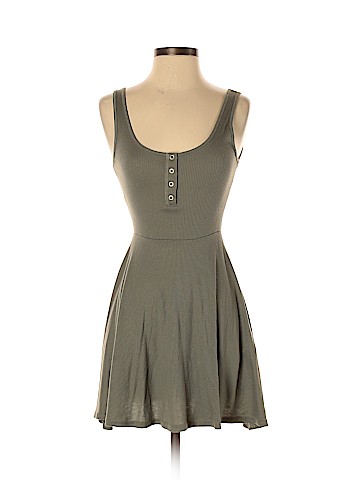 Forever 21 Casual Dress (view 1)