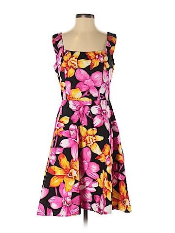 Scarlett Casual Dress (view 1)