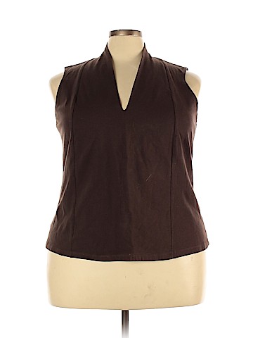 Preview International Short Sleeve Top (view 1)