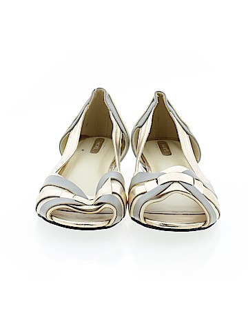 mark. Sandals (view 2)