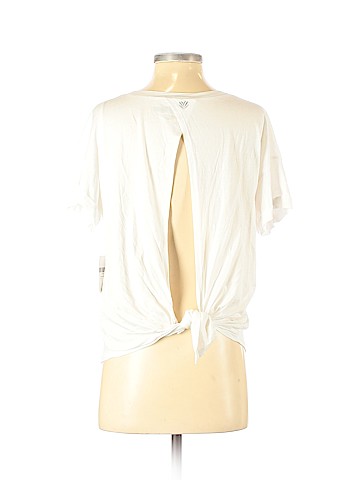 Forever 21 Short Sleeve T-Shirt (view 2)