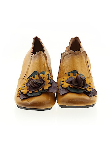 Unbranded Heels (view 2)