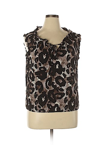 a.n.a. A New Approach Sleeveless Blouse (view 1)