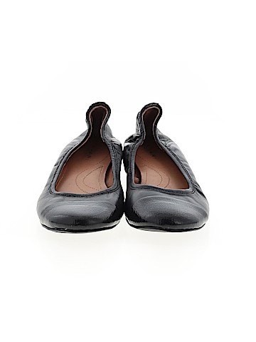 Tahari Flats (view 2)