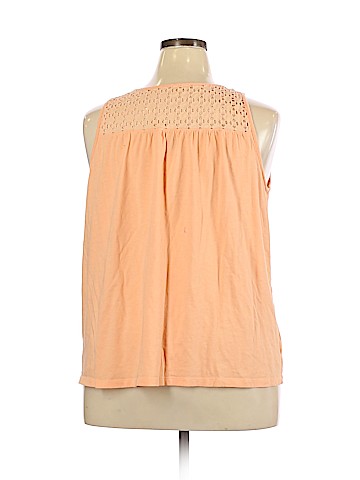 Old Navy Sleeveless Top (view 2)