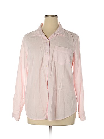 Old Navy Long Sleeve Button-Down Shirt (view 1)