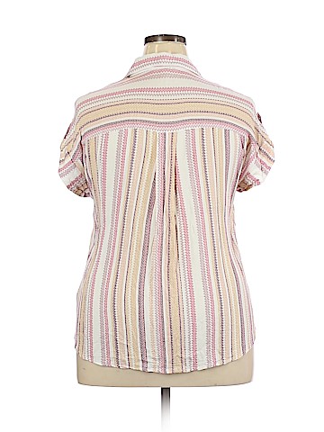 Assorted Brands Short Sleeve Button-Down Shirt (view 2)