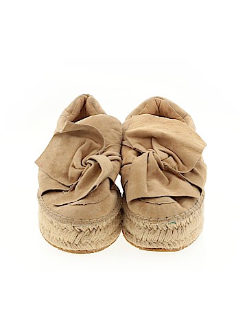 J/Slides Flats (view 2)