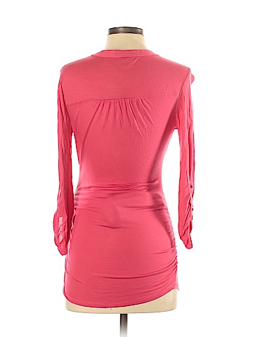 A Pea in the Pod 3/4 Sleeve Henley (view 2)