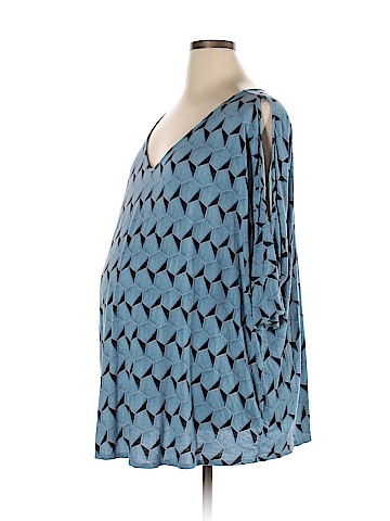 a:glow 3/4 Sleeve Top (view 1)