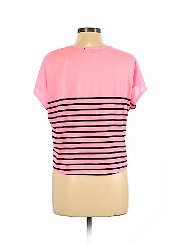 Forever 21 Short Sleeve T-Shirt (view 2)