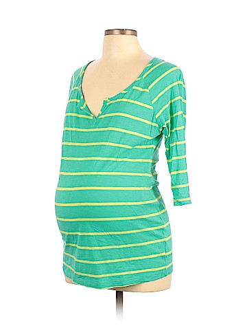 A Pea in the Pod 3/4 Sleeve Top (view 1)