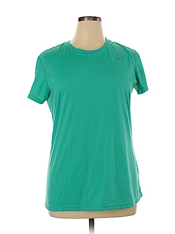 Nike Active T-Shirt (view 1)