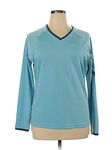 Nike Active T-Shirt (view 1)
