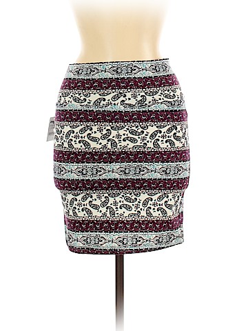 Charlotte Russe Casual Skirt (view 2)