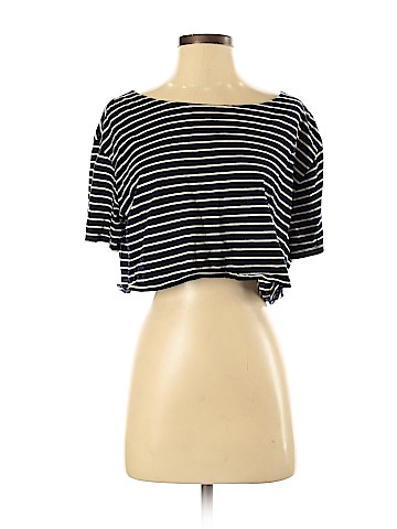 Forever 21 Short Sleeve T-Shirt (view 1)