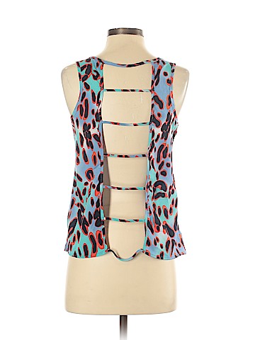 Charlotte Russe Sleeveless Blouse (view 2)