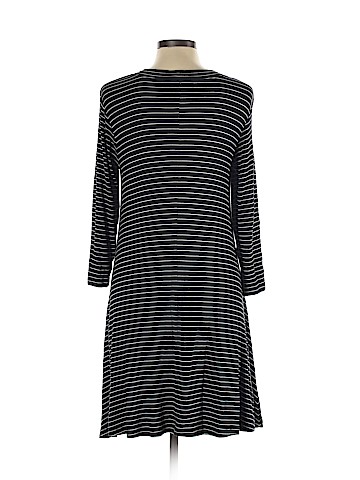 American Eagle Outfitters Casual Dress (view 2)