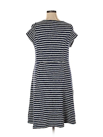 Old Navy Casual Dress (view 2)